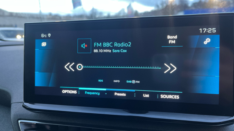 Peugeot 5008 1.5 BlueHDi Allure Premium+ 5dr EAT8 Diesel Estate